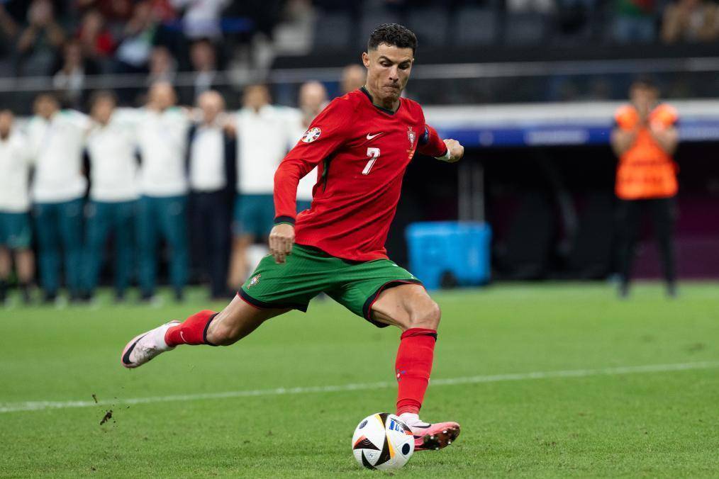 比斯利正是 比斯利正是