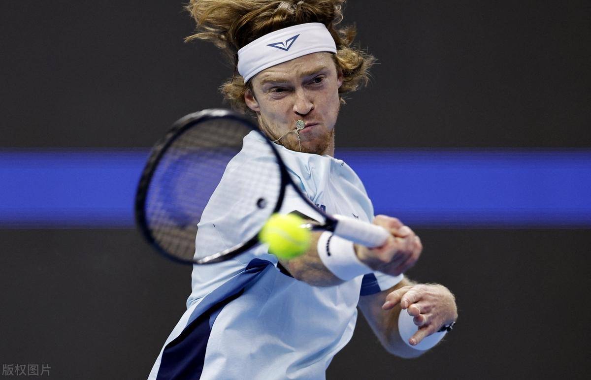 育动态中 育动态中