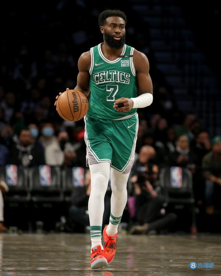 赛后受访直 赛后受访直